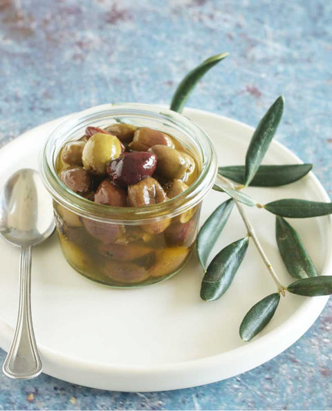 Olive Taggiasche snocciolate in olio extra vergine di oliva